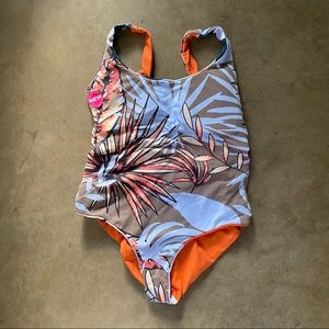 NWT🟪🟧Maaji swim one piece🟧🟪